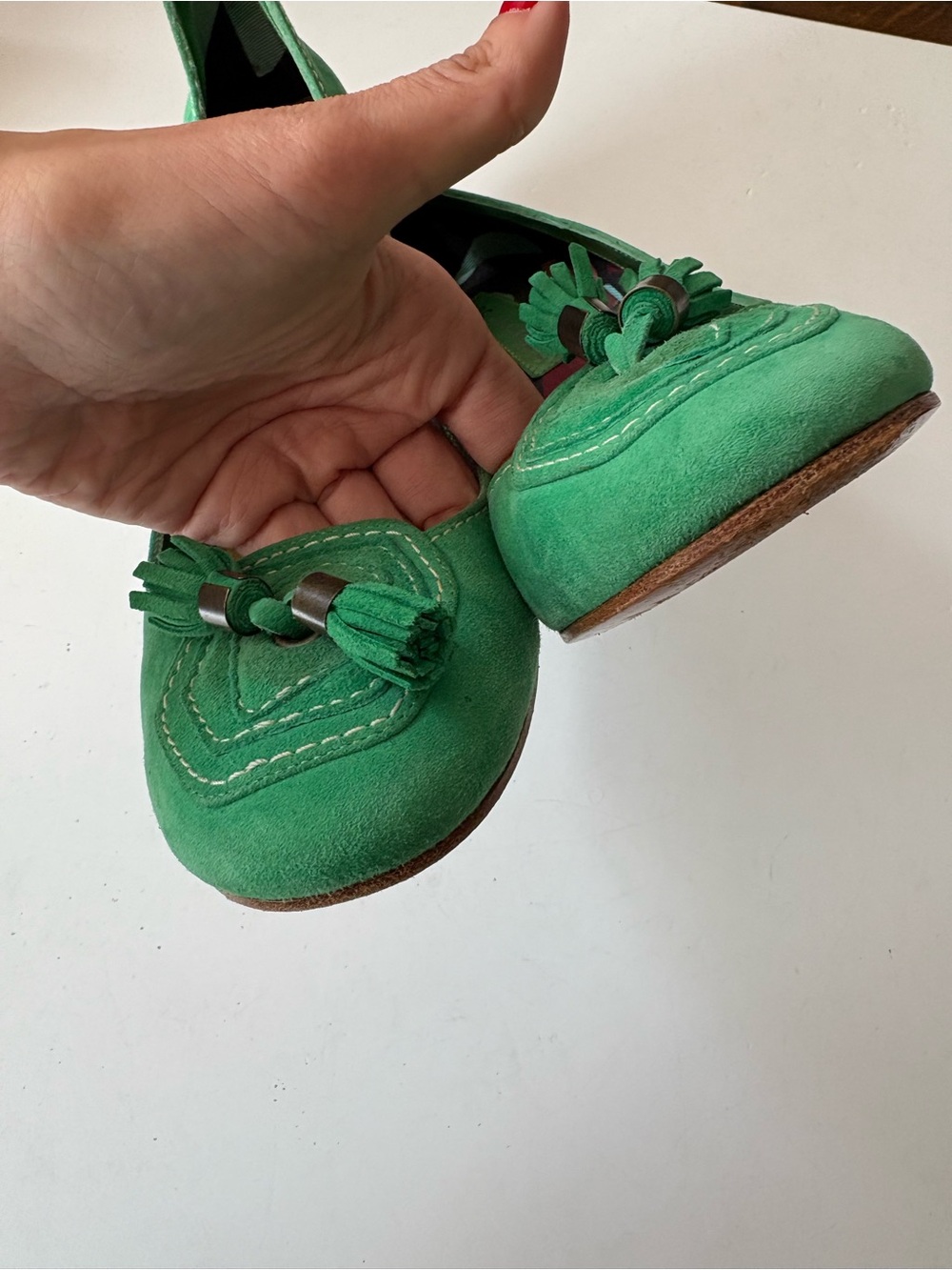 Marc‎ Jacobs || Vintage Suede Tassel Pumps Heels Round Toe Kelly Green 39.5 - Picture 9 of 11